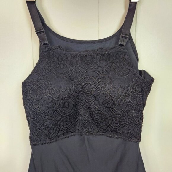 Shapeez Tankee Lacee Lace Shapewear Underwire Smoothing Tank Top Medium D Cup - Picture 4 of 8